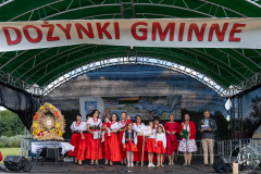 SUT04158