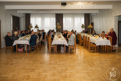 SUT06214