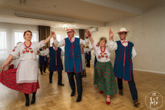 SUT06284