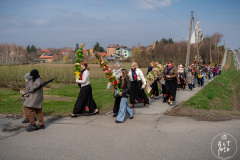 SUT02858